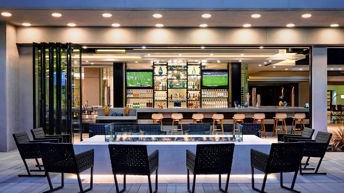 21 Square Bar Kitchen